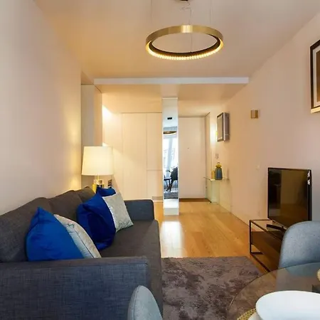 Crucifixo Deluxe Lisbon